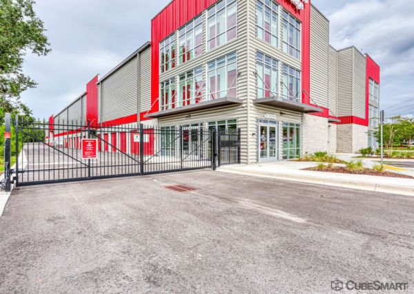 CubeSmart Self Storage - Philips Highway - 3909 Philips Highway