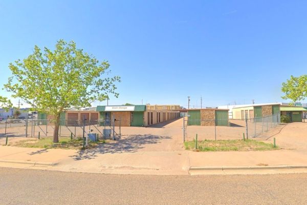 Brad's Storage - 5930 50th Street