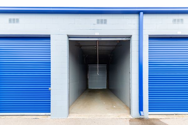 Prestige Storage - Blue Ash - 6963 East Kemper Road