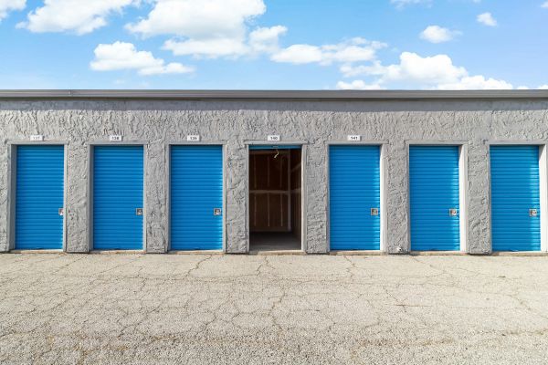 Storwell Storage - Morgan Hill - 16325 Barrett Avenue