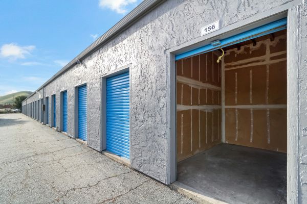 Storwell Storage - Morgan Hill - 16325 Barrett Avenue