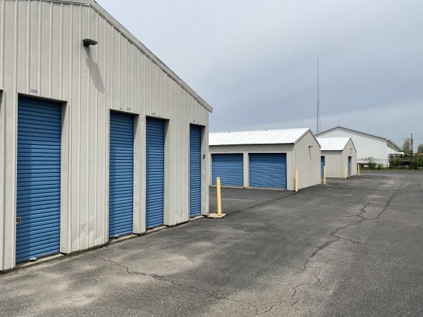 National Storage Howell - Grand Oaks - 1481 Grand Oaks Drive