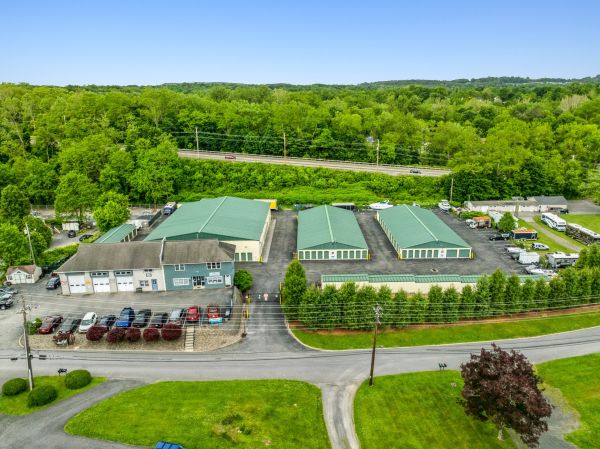 LocalStorage New Windsor - 8 Sloop Hill Road