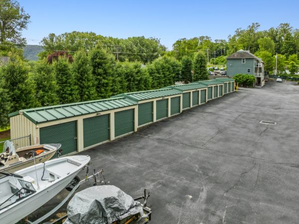 LocalStorage New Windsor - 8 Sloop Hill Road