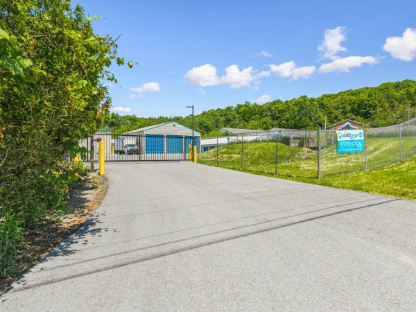 LocalStorage Ridgeview - 130 Jaycee Drive