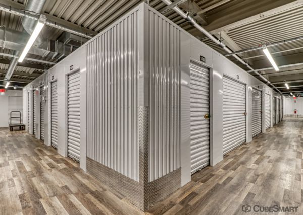 CubeSmart Self Storage CT Bloomfield Granby St - 85 Granby Street