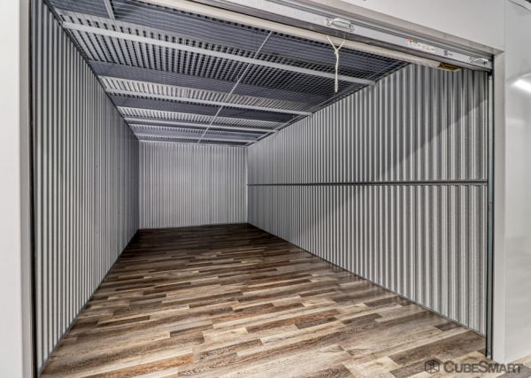 CubeSmart Self Storage CT Bloomfield Granby St - 85 Granby Street