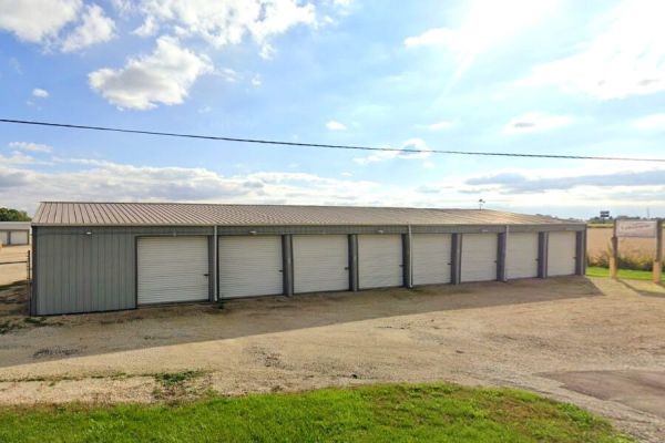 Lakeview Storage - 304 South 2nd Street