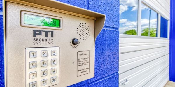Prestige Storage - Cincinnati - 737 West 6th Street