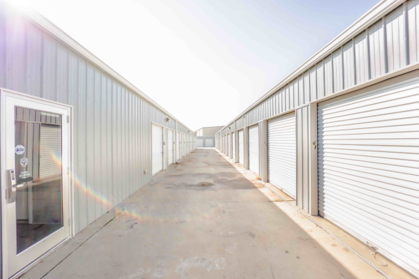 Noah's Ark Storage Office Park - 201 Office Park Drive
