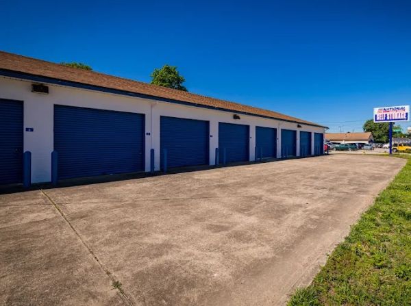 National Storage Owensboro W- 4th Street - 918 West 4th Street