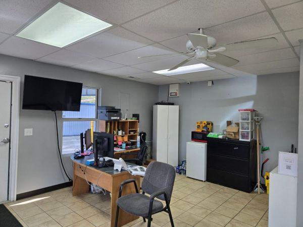 Extra Space Storage - 6806 - Fairview - Charlotte Hwy - 875 Charlotte Highway