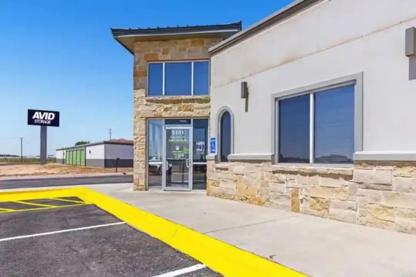 Avid Storage - 52nd Street - 5101 East 52nd Street
