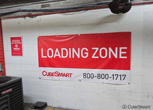 CubeSmart Self Storage MD Hyattsville East-West Hwy - 3500 East-west Highway
