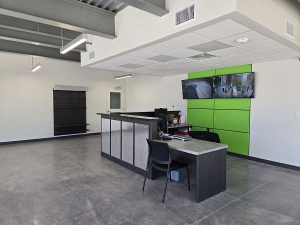 Extra Space Storage - 6671 - Austin - 851 Airport Blvd - 851 Airport Boulevard