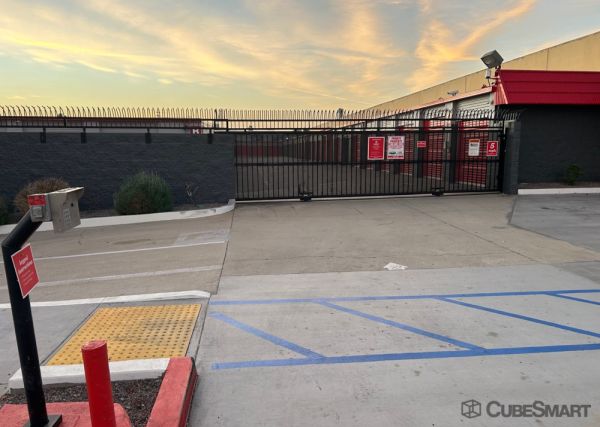 CubeSmart Self Storage CA Pomona Hershey St - 333 Hershey Street