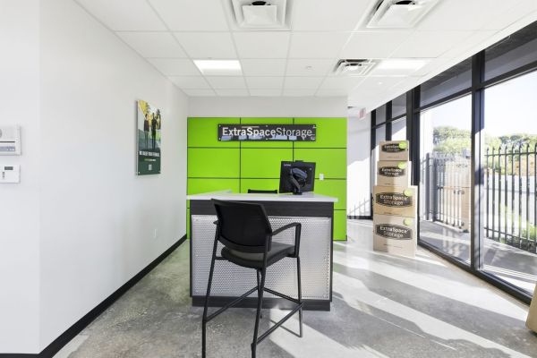 Extra Space Storage - 6053 - Coconut Creek - 4161 Hillsboro Blvd - 4161 West Hillsboro Boulevard