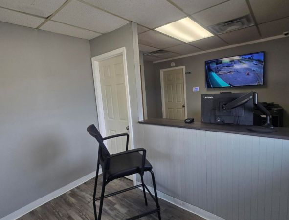 Extra Space Storage - 6836 - Hazelwood - Pershall Rd - 8784 Pershall Road