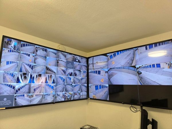 Extra Space Storage - 6763 - Garland - Forest Ln - 4417 Forest Lane