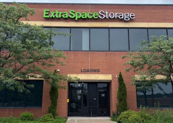 Extra Space Storage - 6889 - Nottingham - Franklin Square Dr - 9910 Franklin Square Drive