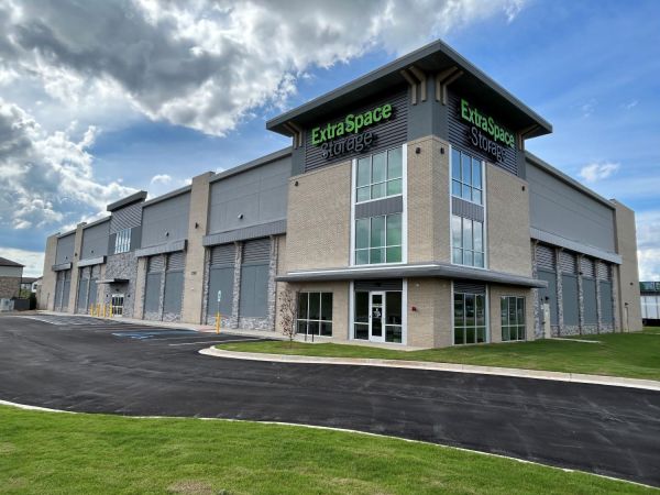 Extra Space Storage - 6729 - Huntsville - National Blvd SW - 2180 National Boulevard Southwest