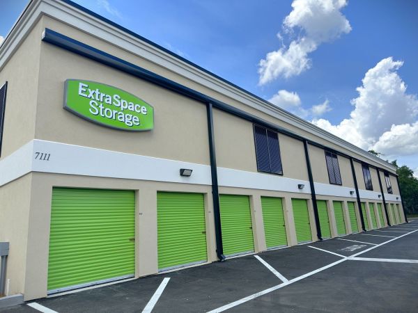 Extra Space Storage - 7891 - Gainesville - 10th Pl - 7111 Northwest 10th Place