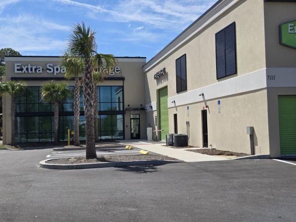Extra Space Storage - 7891 - Gainesville - 10th Pl - 7111 Northwest 10th Place