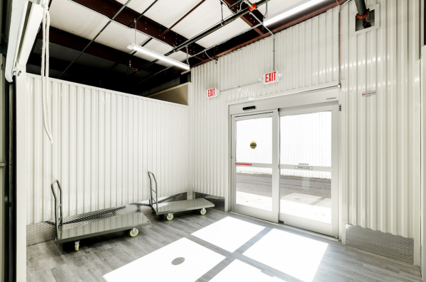 Peoples Choice Storage 10915 W. Kellogg - 10915 West Kellogg Drive