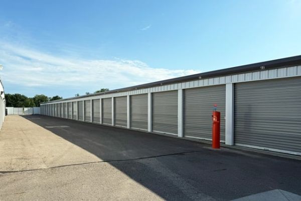 Public Storage - Columbia Station - 24129 Sprague Rd - 24129 Sprague Rd