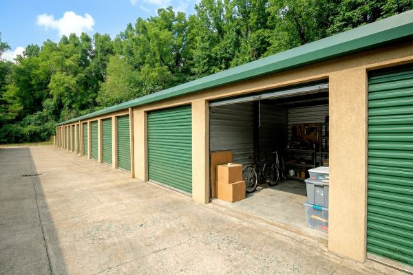 Beaver Street Storage - 8990 West Beaver Street