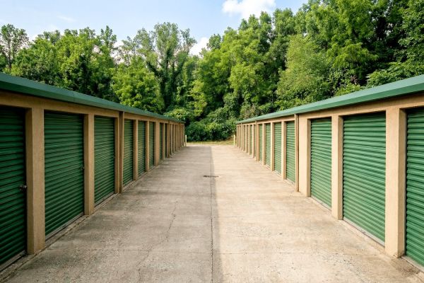 Beaver Street Storage - 8990 West Beaver Street