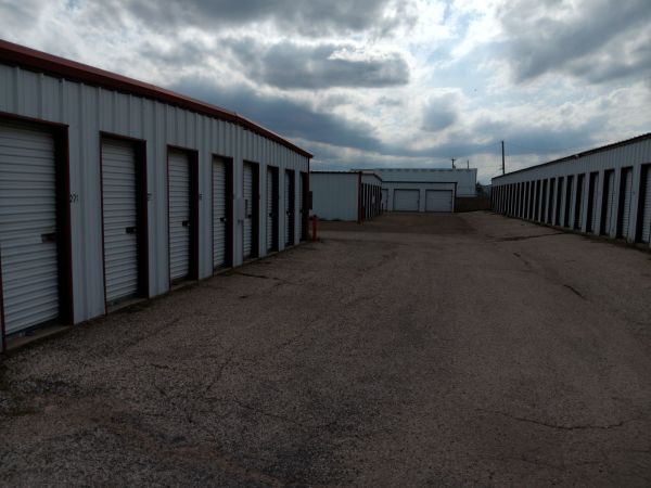 Amarillo Safe Storage - 2101 South Bolton Street