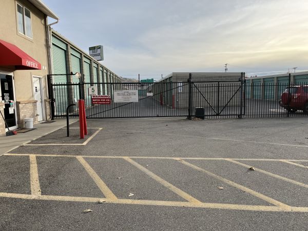 Towne Storage Woods Cross - 50 Pacific Avenue