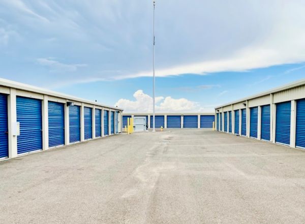 Trojan Storage of Tolleson - 9620 W Van Buren St