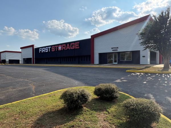 First Storage Huntsville - 4000 Memorial Parkway Southwest