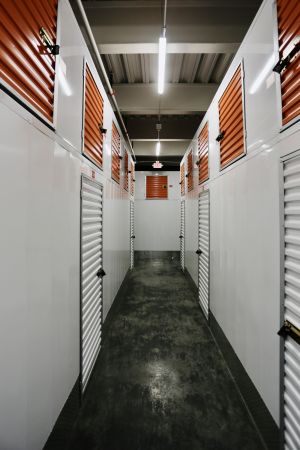 Statesman Storage - 280 Church Street Northeast
