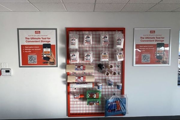 Public Storage - Lansing - 2556 Bernice Rd - 2556 Bernice Rd