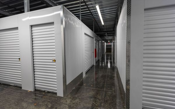 Space Shop Self Storage - Lilburn - 1009 Oak Road Southwest