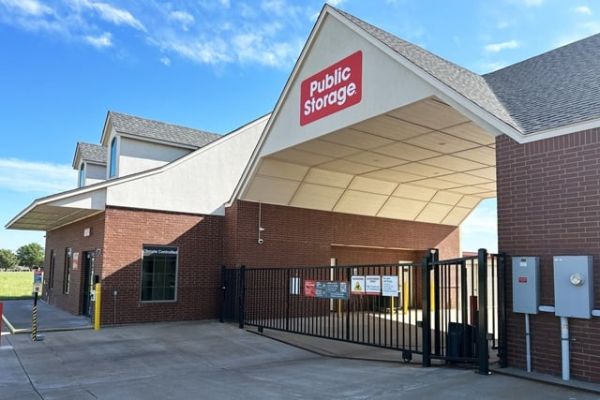 Public Storage - Edmond - 17720 Griffin Dr - 17720 Griffin Dr