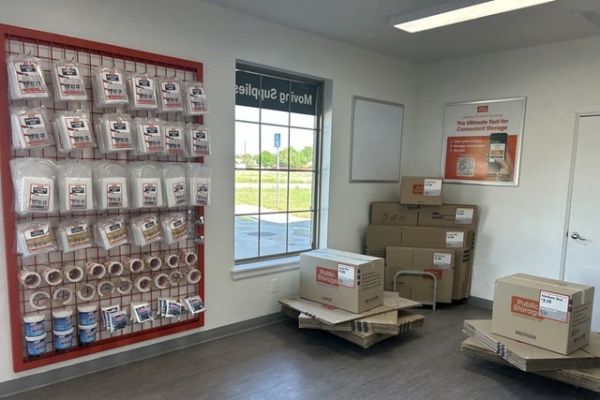 Public Storage - Edmond - 17720 Griffin Dr - 17720 Griffin Dr