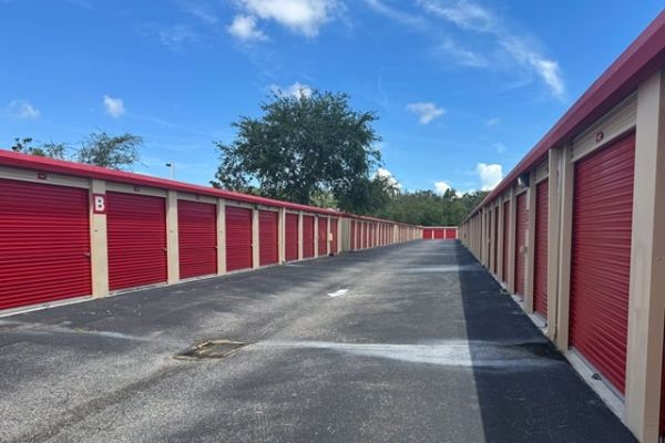 Public Storage - Hudson - 11411 State Rd 52 - 11411 State Rd 52