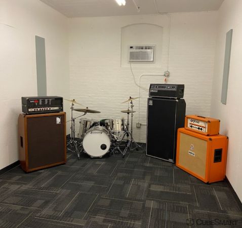 CubeSmart Self Storage MA Boston Terminal St - 50 Terminal Street