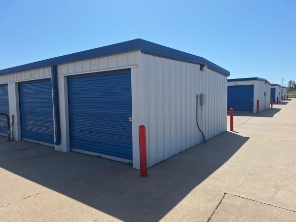 Lasso Self Storage - Pampa - 2421 West 23rd Avenue