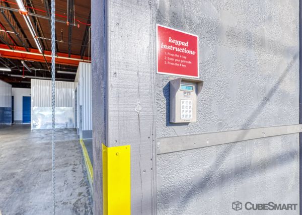 CubeSmart Self Storage - 2529 Kenilworth Ave - MD - 2529 Kenilworth Avenue