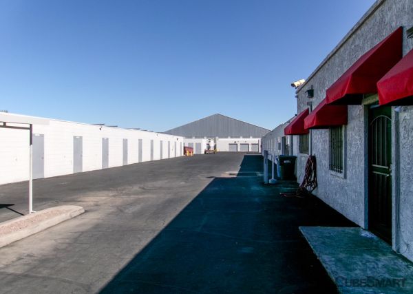 CubeSmart Self Storage - AZ Glendale W Camelback Rd - 5150 West Camelback Road