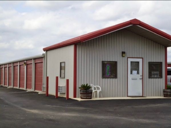 HWY 16 Storage - 10275 Texas 16