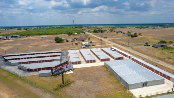 HWY 16 Storage - 10275 Texas 16