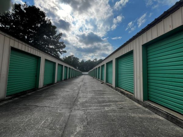 Squadron Storage - 109 Woodcrest Boulevard