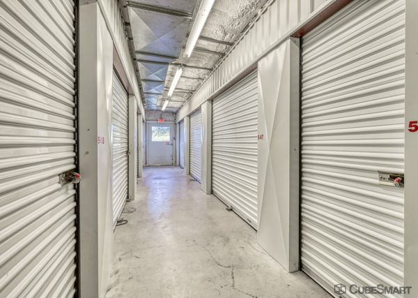 CubeSmart Self Storage TX Waco La Salle Ave - 1301 La Salle Avenue