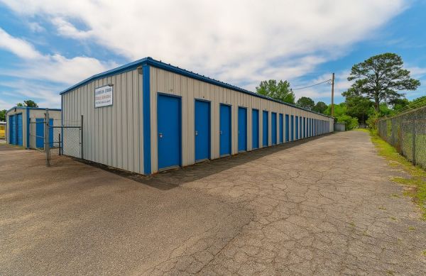 Forward Storage - Pine Bluff (Phone Reservations Only) - 3005 Midland Park Drive North